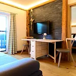 Schoerghof * أبتيناو